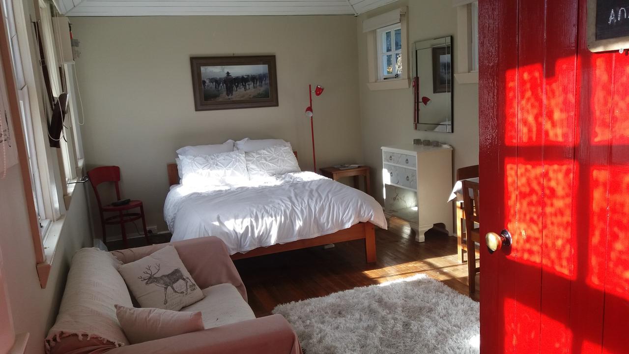 Little Red School House Bed & Breakfast Oamaru Exterior foto